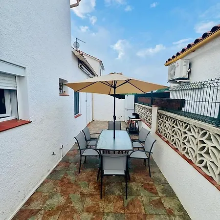Welcs 235 Emp Con Terraza Roses